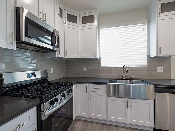 3rd image of 1128-1132 W 39th St #1130-1