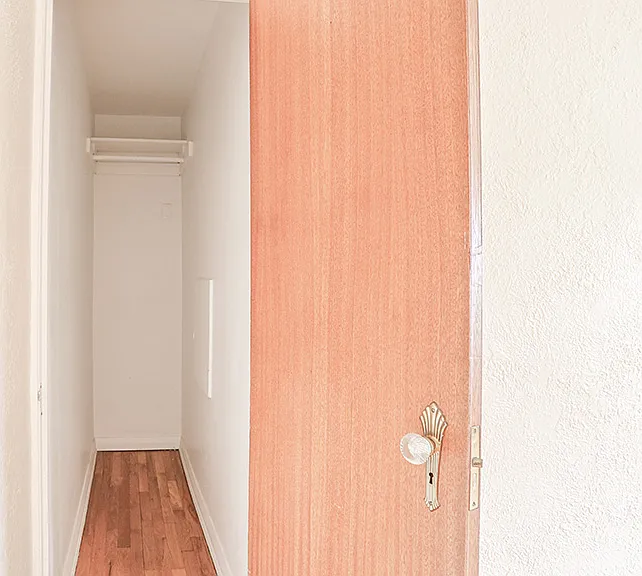 Elegante Apartments — Photo 13