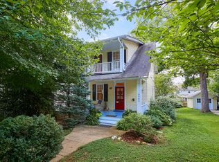 4042 21st St N, Arlington, VA 22207