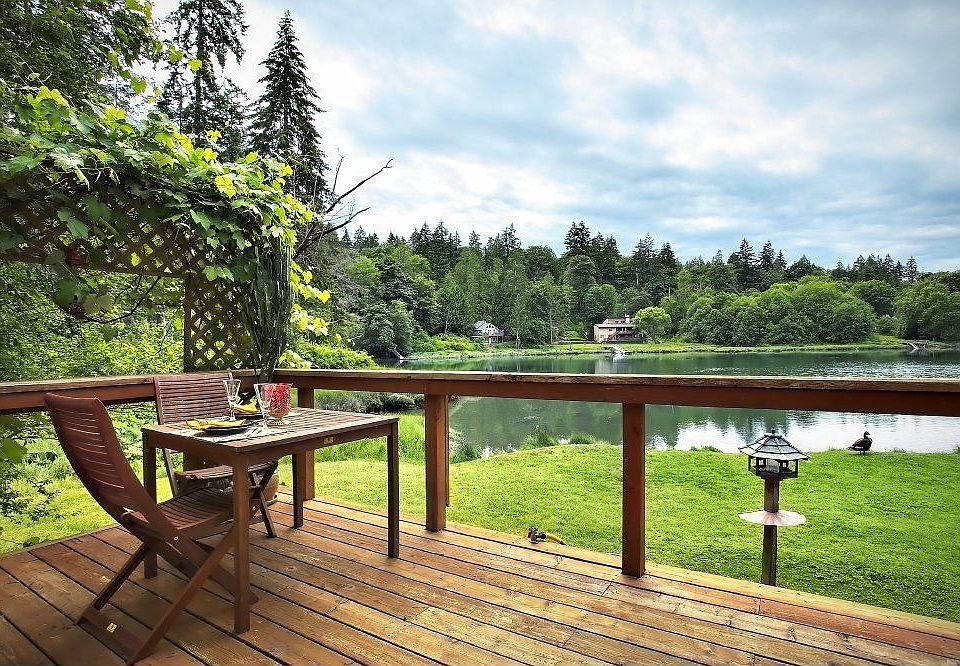For Sale: 5715 Lagoon Lane NW, Gig Harbor, WA 98335