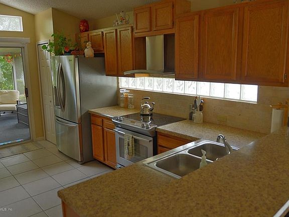 3rd image of 4566 Cabbage Pond Dr