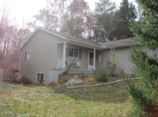 12378 Holmden Dr NE, Rockford, MI
