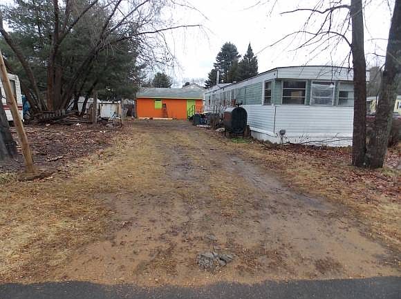 2nd image of 15 Leisure Ln
