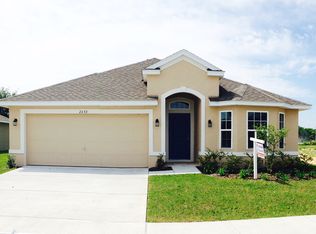 2233 Bexley Dr, Tavares, FL 32778
