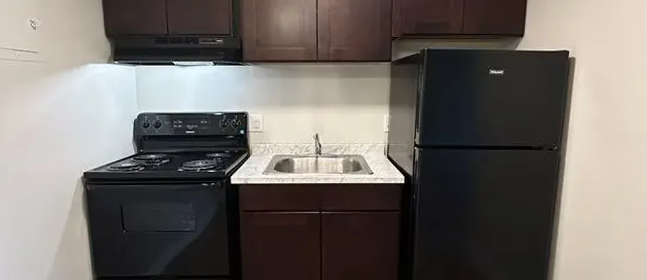 Meadow Creek Apartments — Photo 2