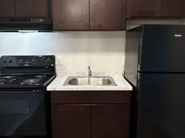 Meadow Creek, 2013 Goldsmith Ln #9264dadba, Louisville, KY 40218