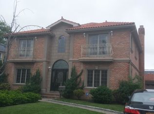 21345 38th Ave, Bayside, NY 11361