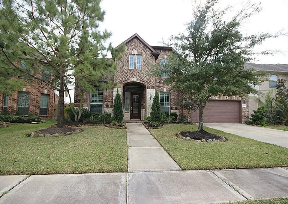 1st image of 26707 Whitetail Springs Ct