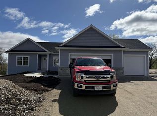 502 Ridge Ct, Orfordville, WI 53576