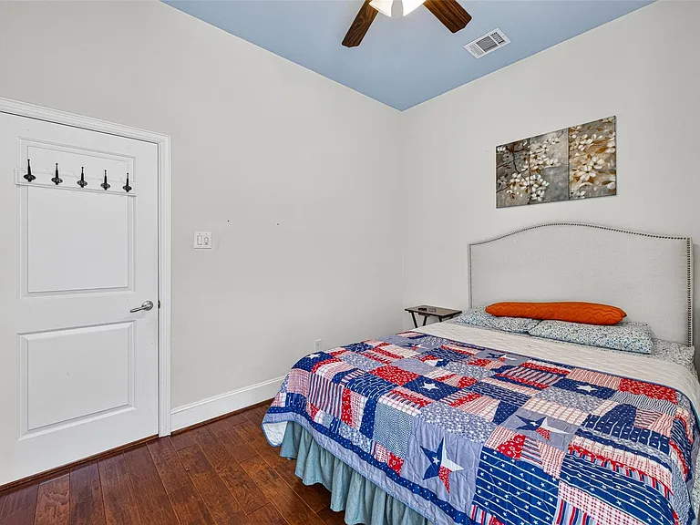 17103 Mulben Ct — Photo 31