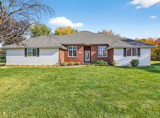 140 Schramm Way, Neenah, WI 54956