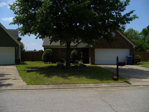 5th image of 7573 Caitlynn Cir W