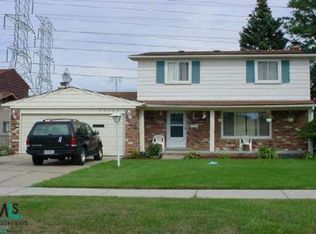 35344 E Malibu Dr, Sterling Heights, MI