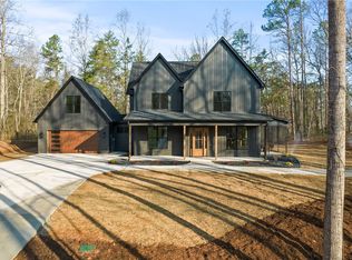 403 Boaters Row, Fair Play, SC 29643