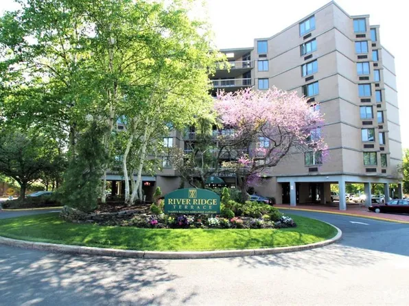 30 S Adelaide Ave APT 2K, Highland Park, NJ 08904