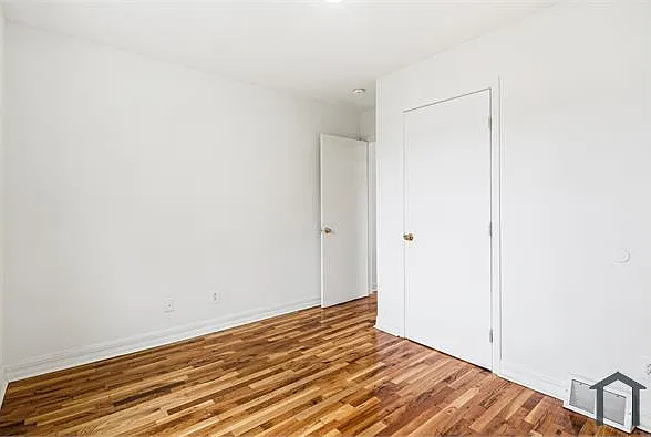 322 N Edgewood St — Photo 7