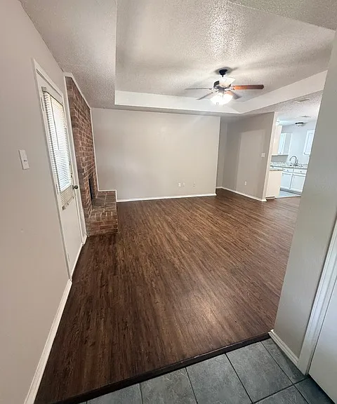 6610 Parkview Dr — Photo 14