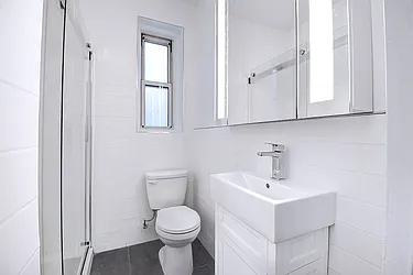 Rented by Urbane Brokerage