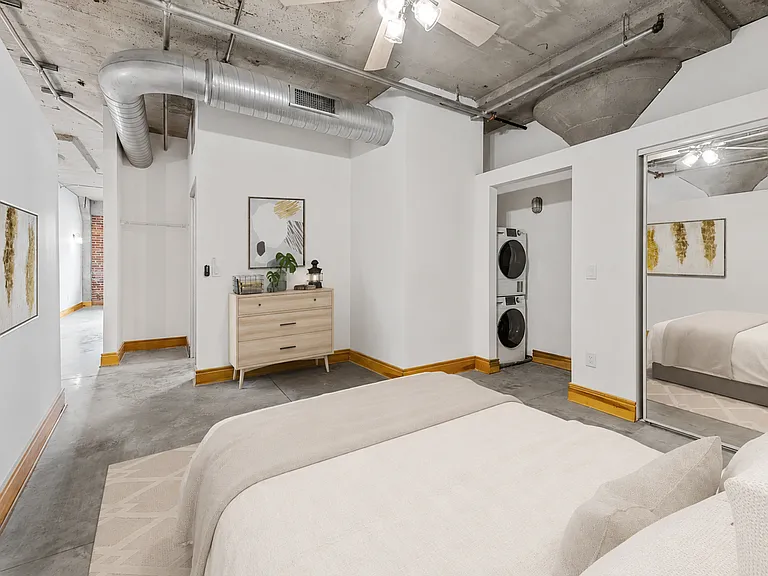 GW Apartments — Photo 30