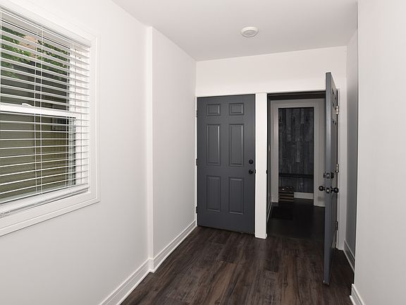 3rd image of 538 N Taylor Ave