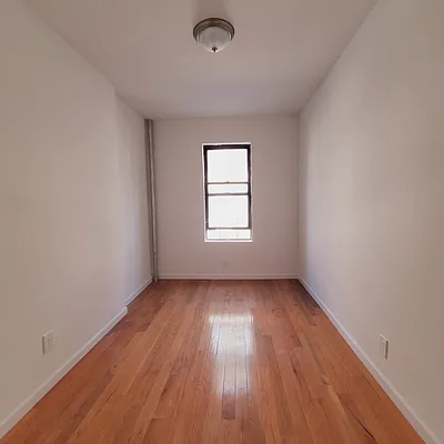 Rented by New York Residence | media 25