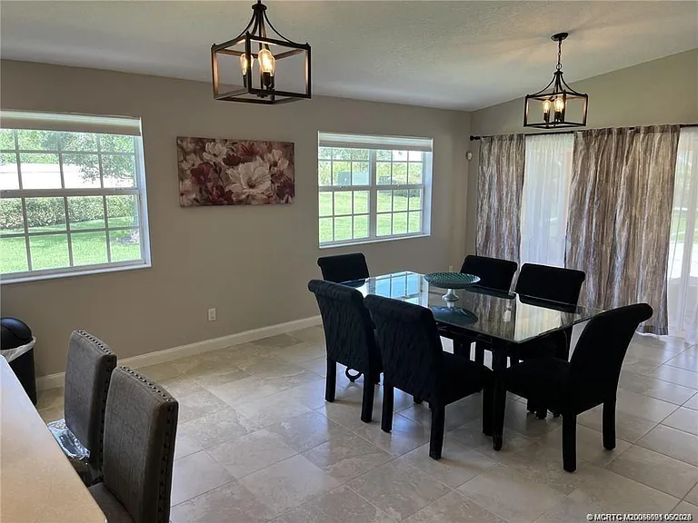 10629 SW Hartwick Dr — Photo 19