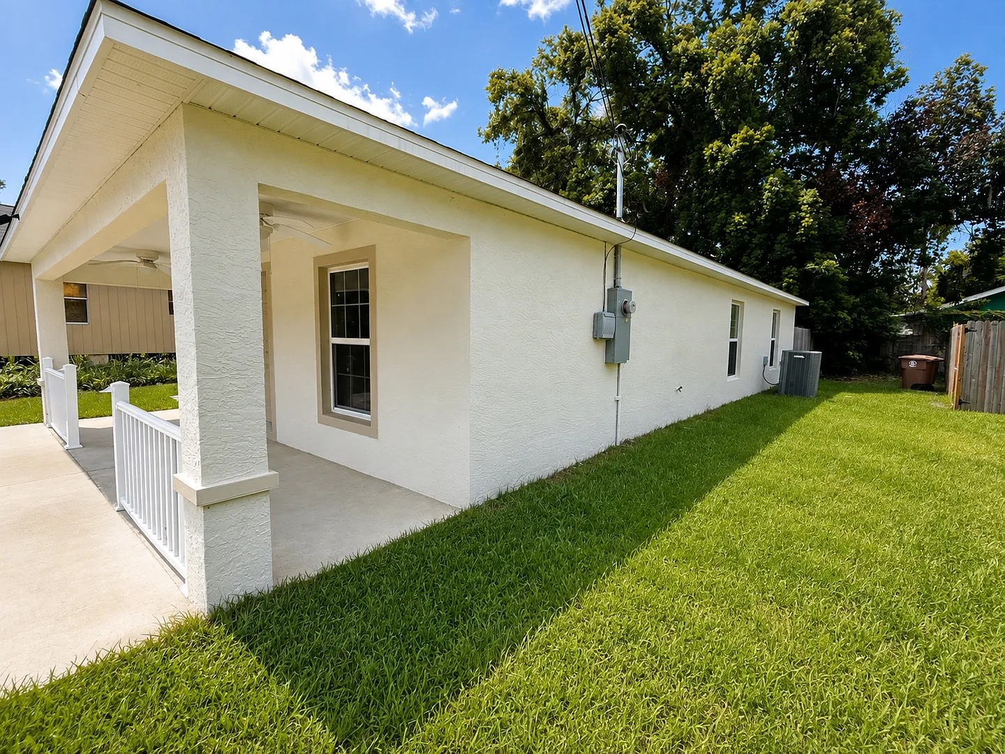 Modern Open-Concept Home Near I-75 & Historic Downtown Ocala — Photo 2