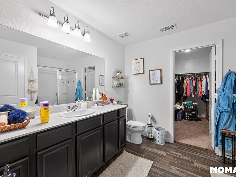318 Dove Creek Ln — Photo 40