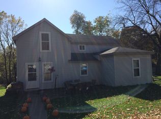 315 E Seminary St, Mount Carroll, IL 61053