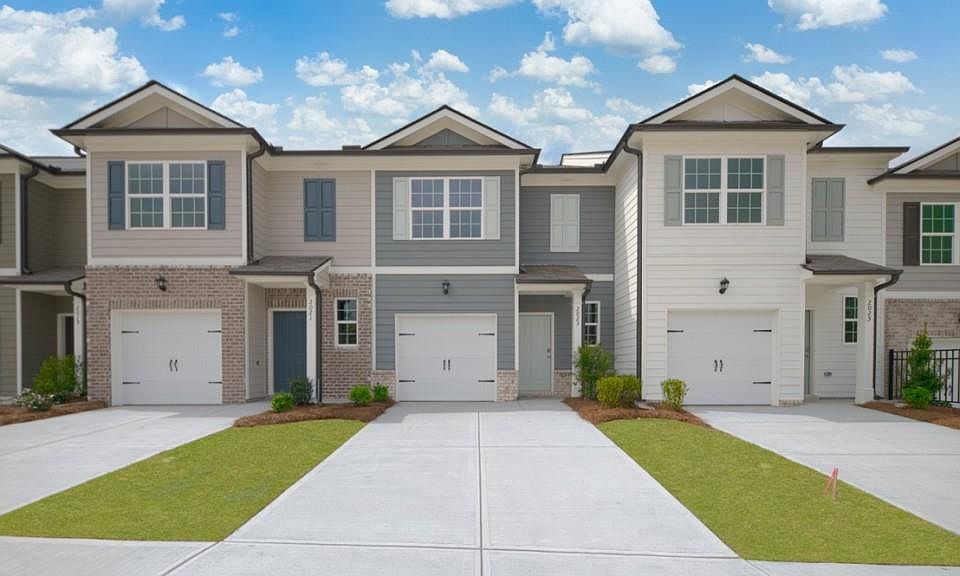 1st image of 2023 Roseleigh Dr
