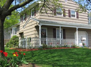 1922 Pershing Pl, South Plainfield, NJ