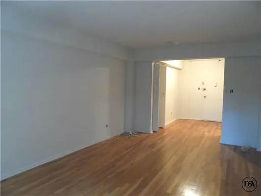 Rented by DSA Realty | media 26