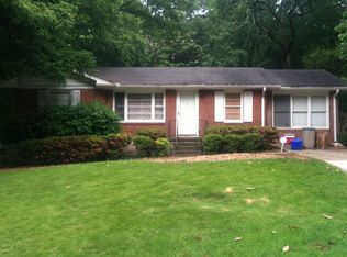 2455 Woodridge Dr, Decatur, GA 30033