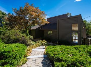 31 Edgehill Rd, Haverhill, MA 01830