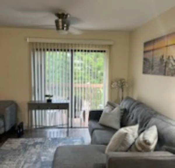 629 Executive Center Dr #J-204 — Photo 4