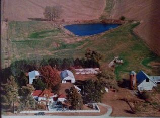 20559 Rolling Hills Rd, Higginsville, MO 64037