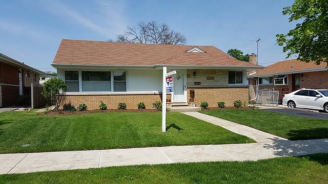 1st image of 8718 N Olcott Ave