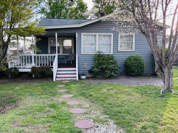 1644 Redwood Dr, Kingsport, TN 37664