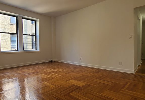 5th image of 119-37 Metropolitan Ave #5J