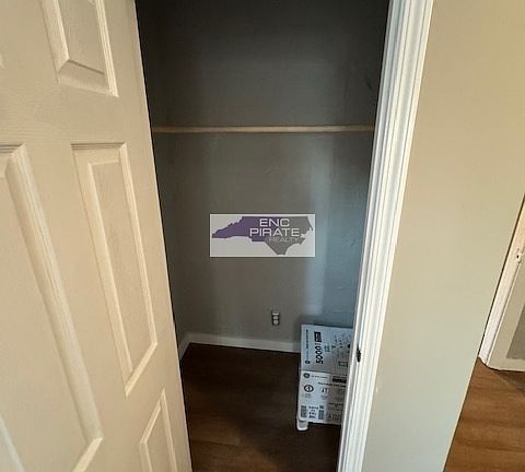 5th image of 617 Lincoln St S #1