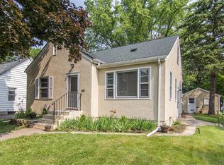 1537 Ivy Ave E, Saint Paul, MN 55106