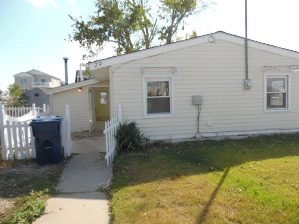 29 W Brig Ave, Absecon, NJ 08201