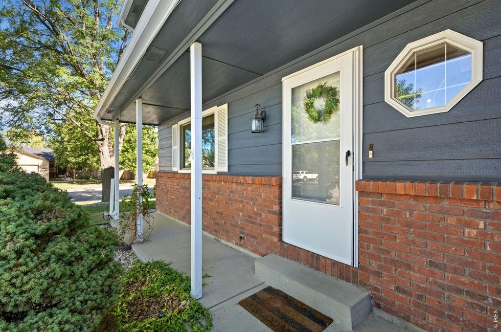 4050 Niobe Ct