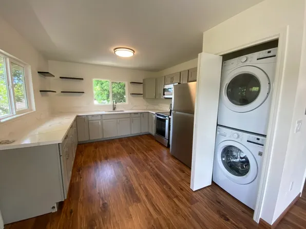 2205A McKinley St #A, Honolulu, HI 96822