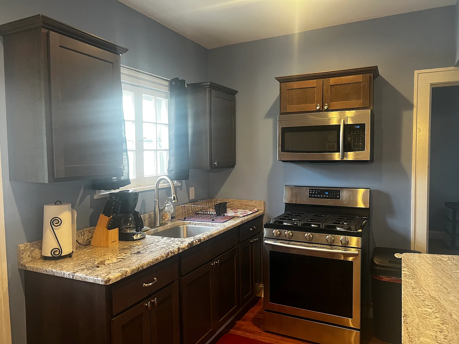 1 bed, 750 sqft, $1,600 — Photo 2