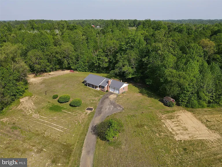 13245 Croom Rd — Photo 8
