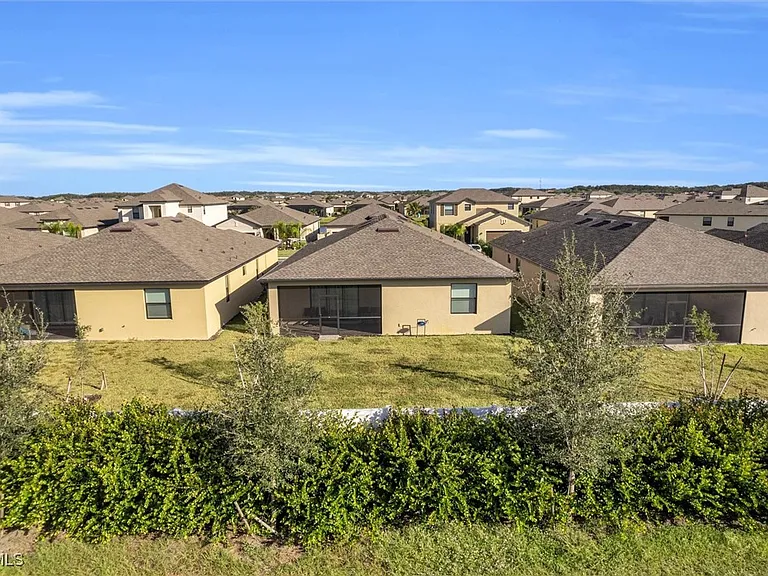 14650 Cantabria Dr — Photo 31
