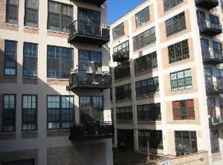 7510 W 57th Pl #219, Summit, IL 60501