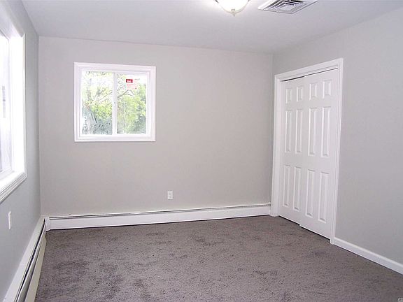 3rd image of 39 1st Ave