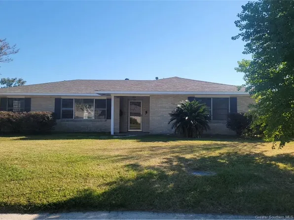 615 Julius St, Lake Charles, LA 70605